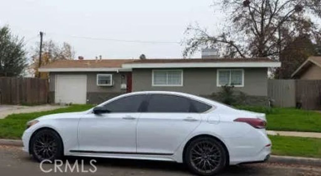 Photo of 2227 W Dayton Avenue, Fresno, CA 93705 (MLS # IV26025352)