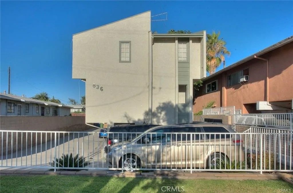 Photo of 836 S Sierra Vista Avenue, Alhambra, CA 91801 (MLS # WS26002291)