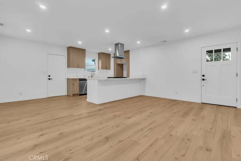 503 W 157th