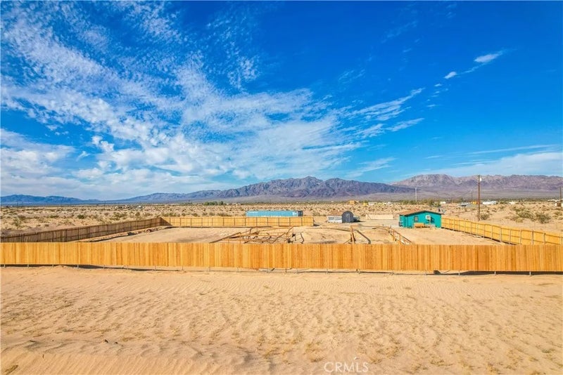 5226 Henry Road