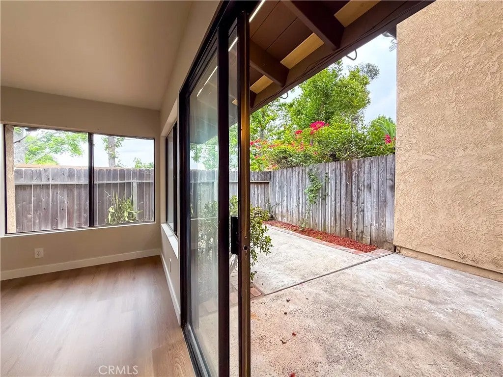 1034 E Romney Drive