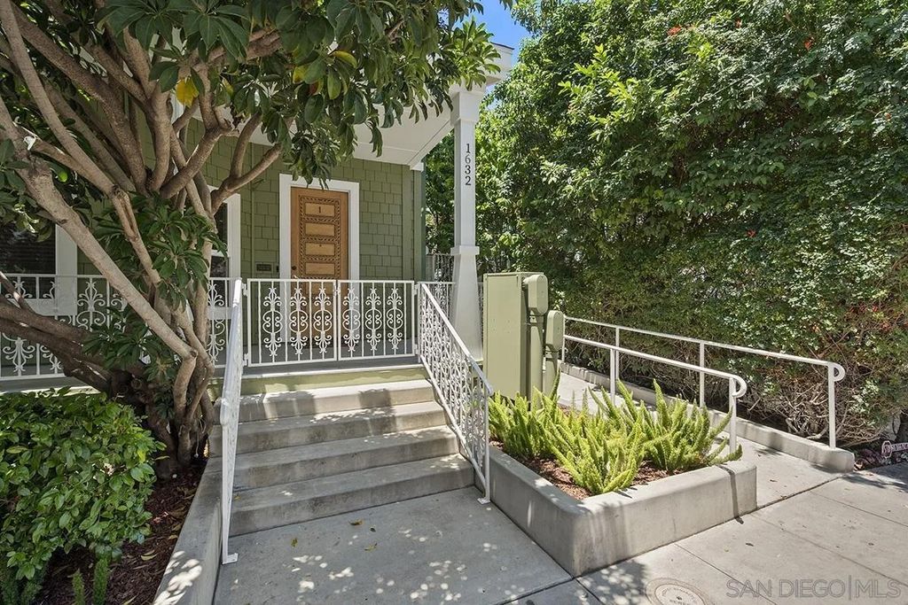 Photo of 1632 Union St #4, San Diego, CA 92101 (MLS # 260009864)