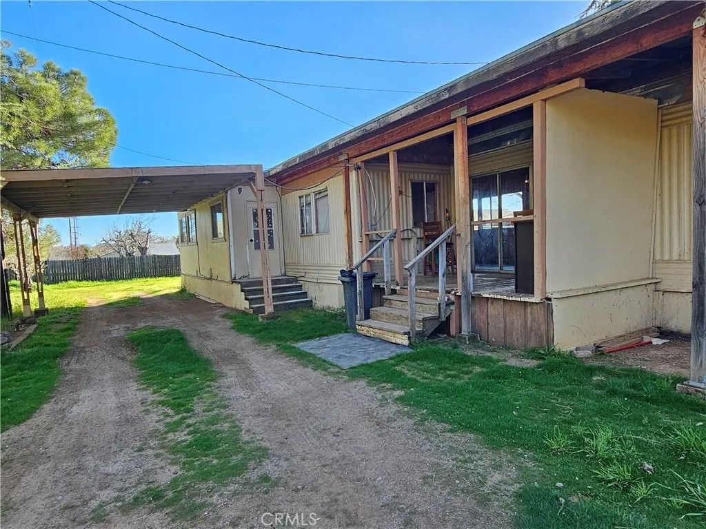 Photo of 2851 Pamela Ln, Clearlake, CA 95422 (MLS # LC26056768)