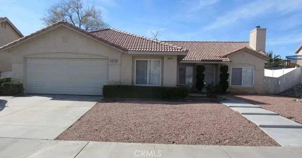 Photo of 14351 Via Roca Rd, Victorville, CA 92392 (MLS # PW26060294)