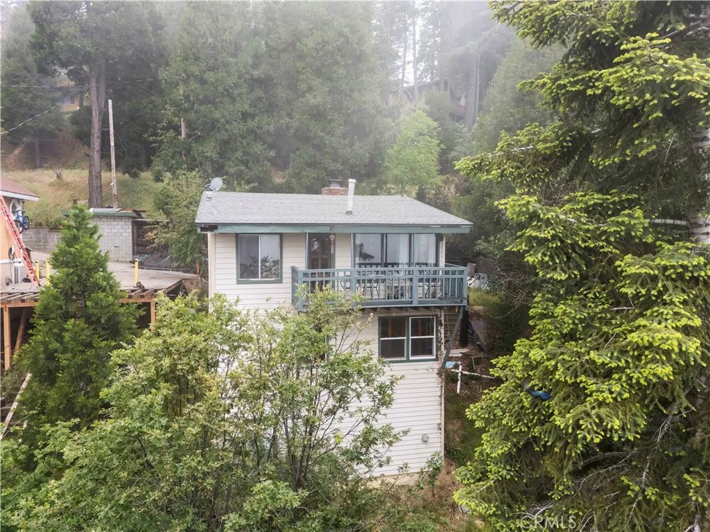24682 Lake Gregory Drive