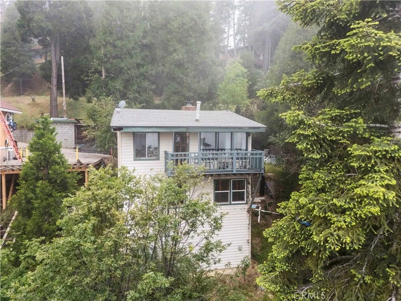 24682 Lake Gregory Drive