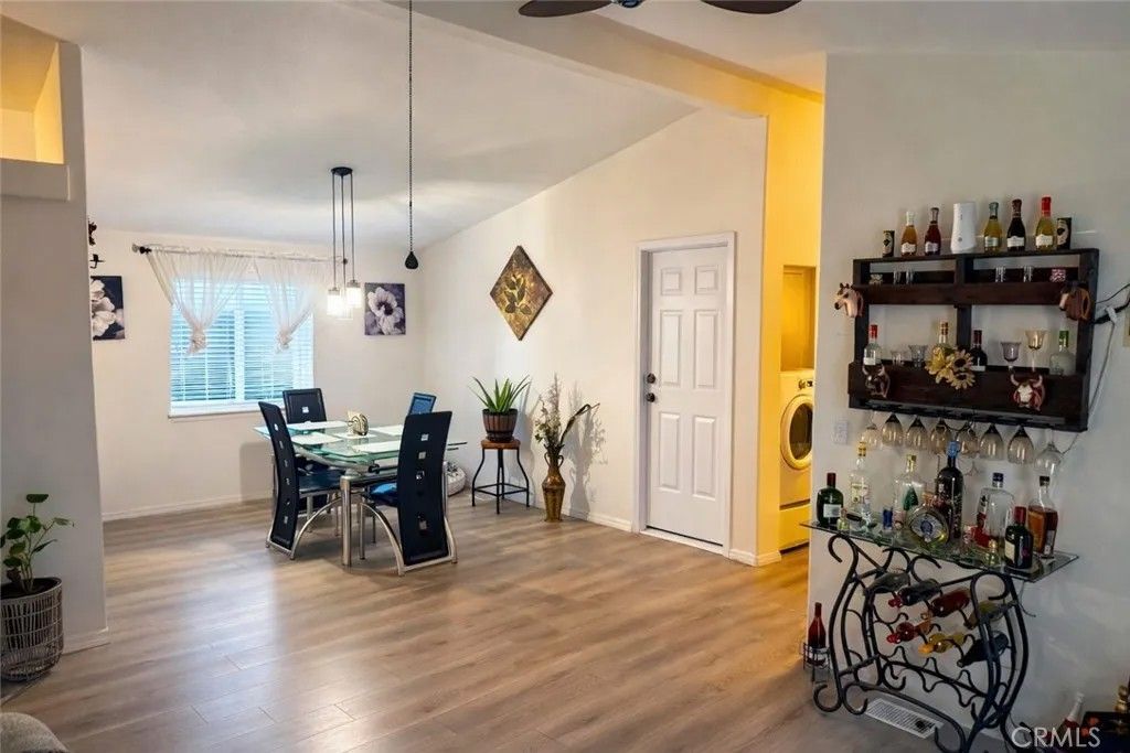 Photo of 32901 Crescent Avenue, Lake Elsinore, CA 92530 (MLS # TR25258382)