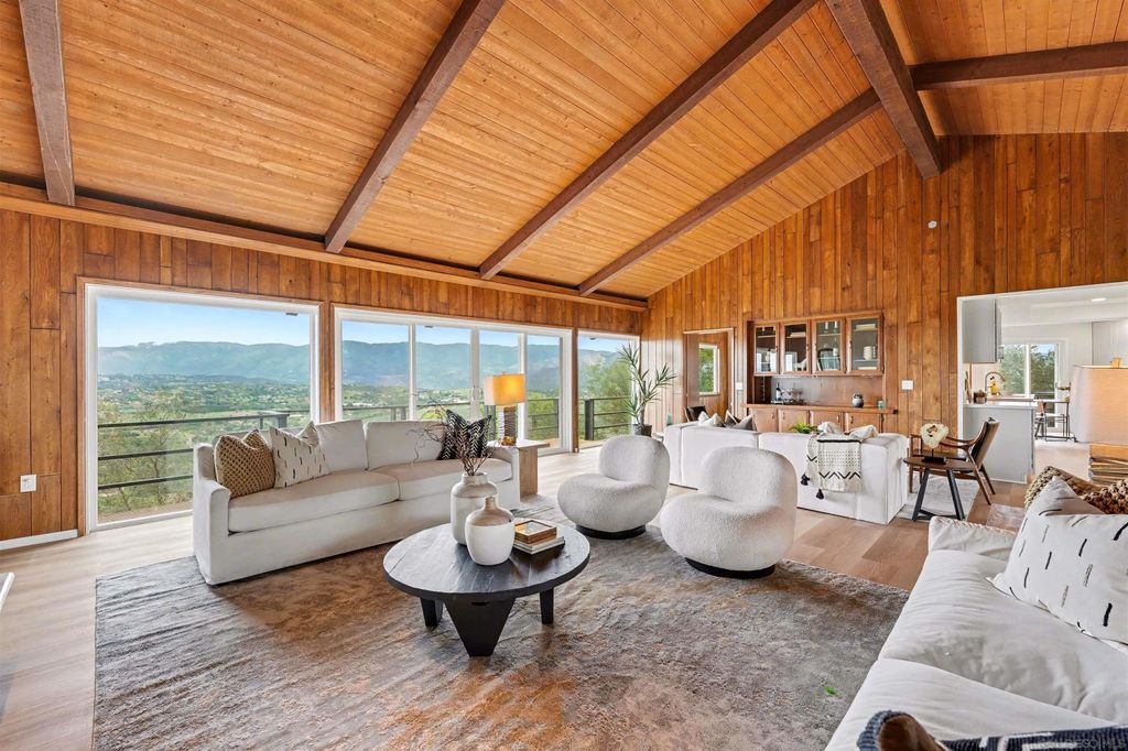 Photo of 27608 Cobb Ln, Valley Center, CA 92082 (MLS # 260007882)