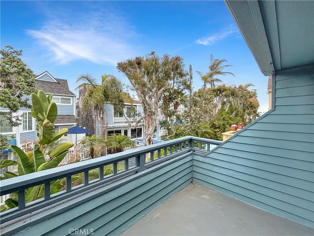 801 Nantasket Court B