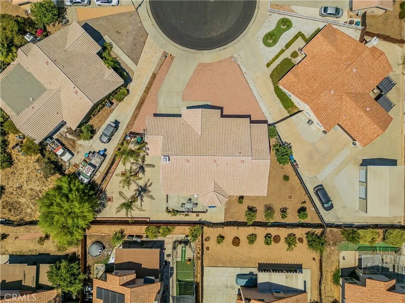 24720 Glenbrook Court