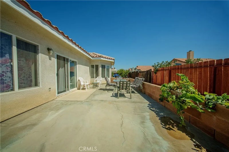 24720 Glenbrook Court
