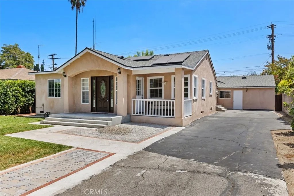 5638 Persimmon Avenue