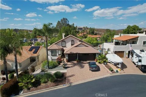 Photo of 22960 Lassen Dr, Canyon Lake, CA 92587 (MLS # SW26090267)