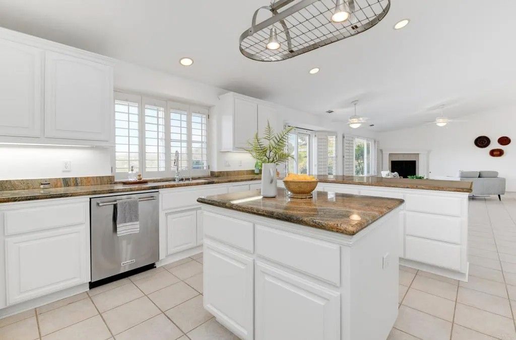 Photo of 2449 Trails End, Fallbrook, CA 92028 (MLS # NDP2511359)