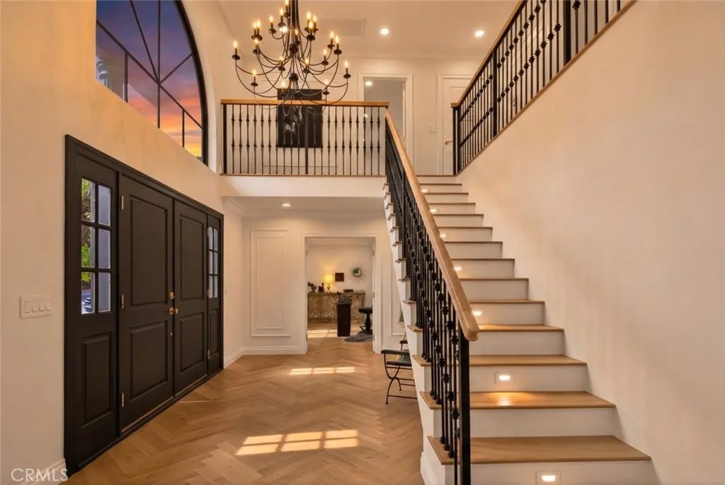 16717 Encino Hills Drive