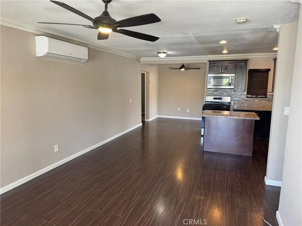 Photo of 926 Griffith Way, Hemet, CA 92543 (MLS # SW26049484)