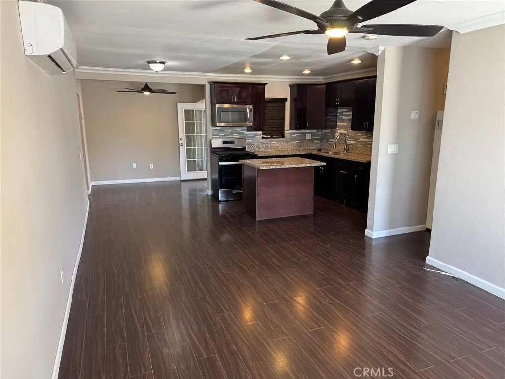 Photo of 926 Griffith Way, Hemet, CA 92543 (MLS # SW26049484)