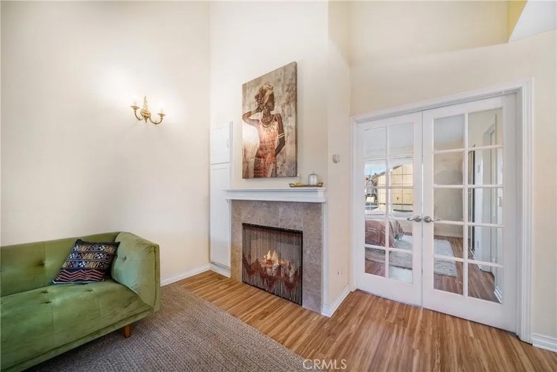 22421 Sherman Way 10