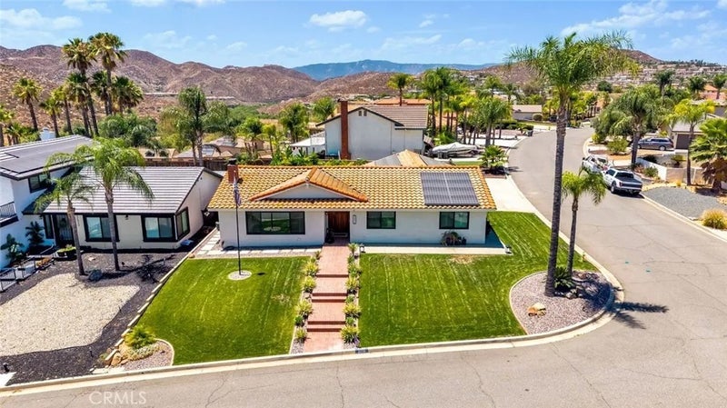 22511 Pin Tail Drive