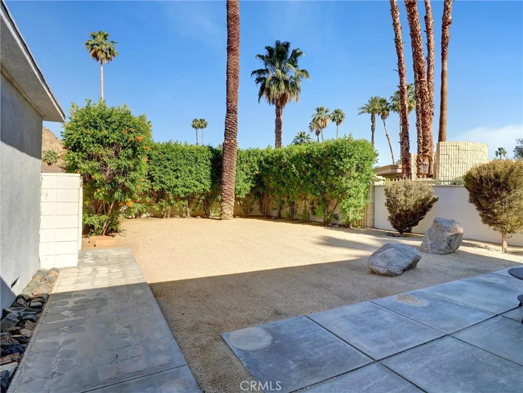 46228 Lou Circle