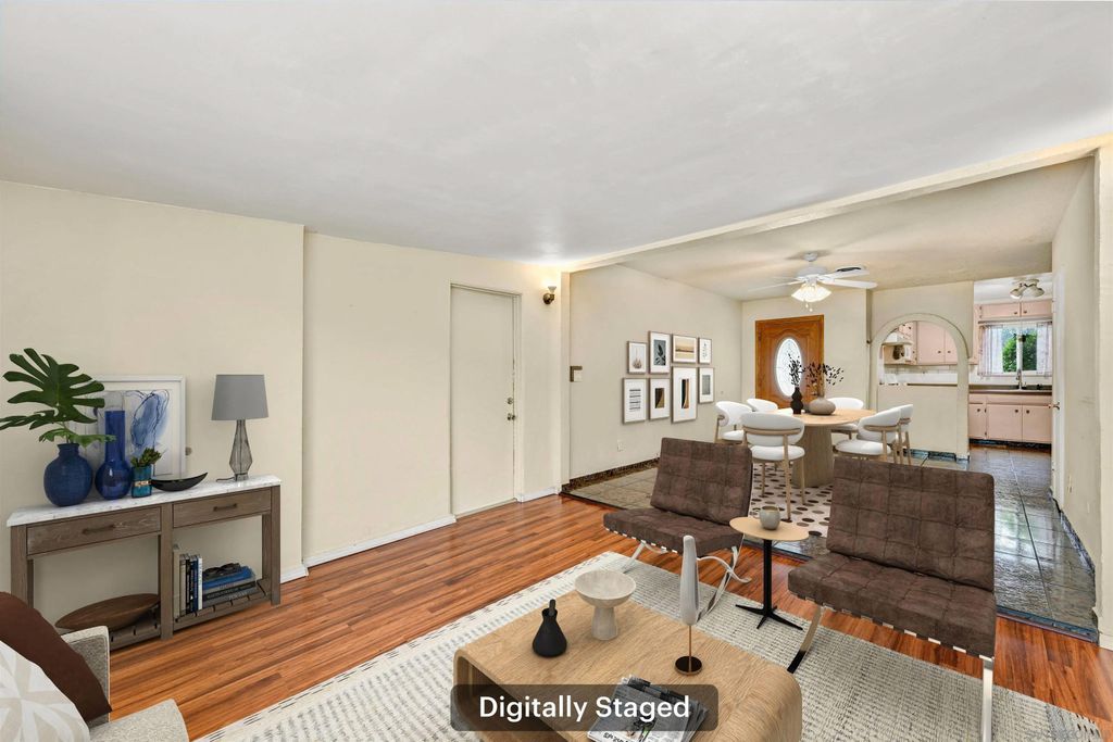 Photo of 714 Begonia St, Escondido, CA 92027 (MLS # 250046088)