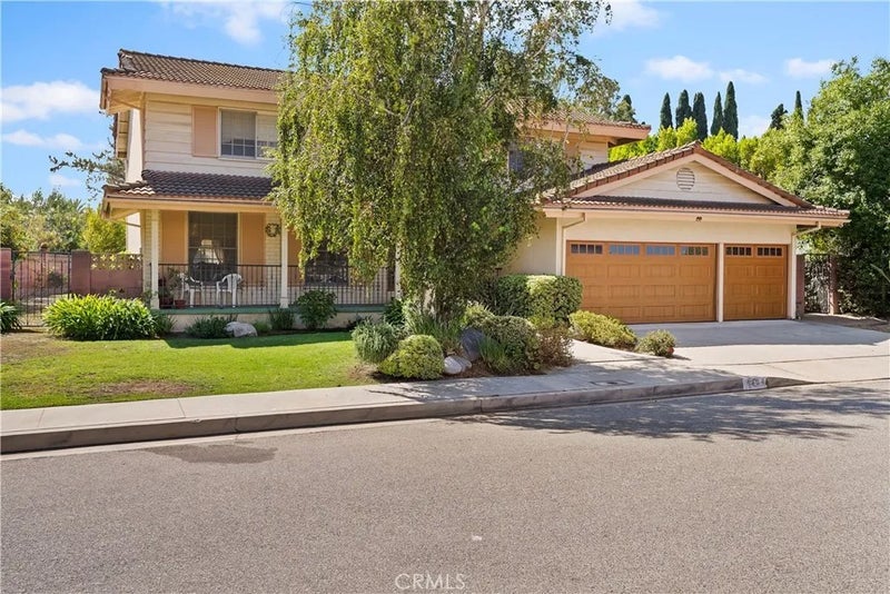 6304 Mirrior Lake Dr