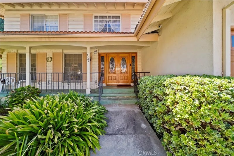 6304 Mirrior Lake Dr