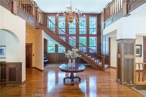 Tiny photo for 375 Berkshire Avenue, La Canada Flintridge, CA 91011 (MLS # GD25191184)