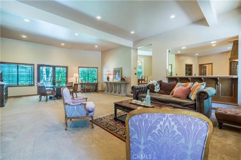 Tiny photo for 375 Berkshire Avenue, La Canada Flintridge, CA 91011 (MLS # GD25191184)