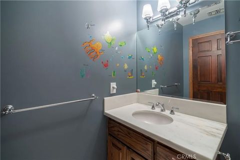 Tiny photo for 375 Berkshire Avenue, La Canada Flintridge, CA 91011 (MLS # GD25191184)