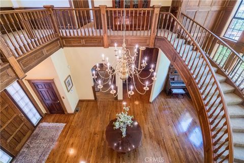 Tiny photo for 375 Berkshire Avenue, La Canada Flintridge, CA 91011 (MLS # GD25191184)