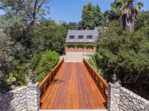 Tiny photo for 375 Berkshire Avenue, La Canada Flintridge, CA 91011 (MLS # GD25191184)