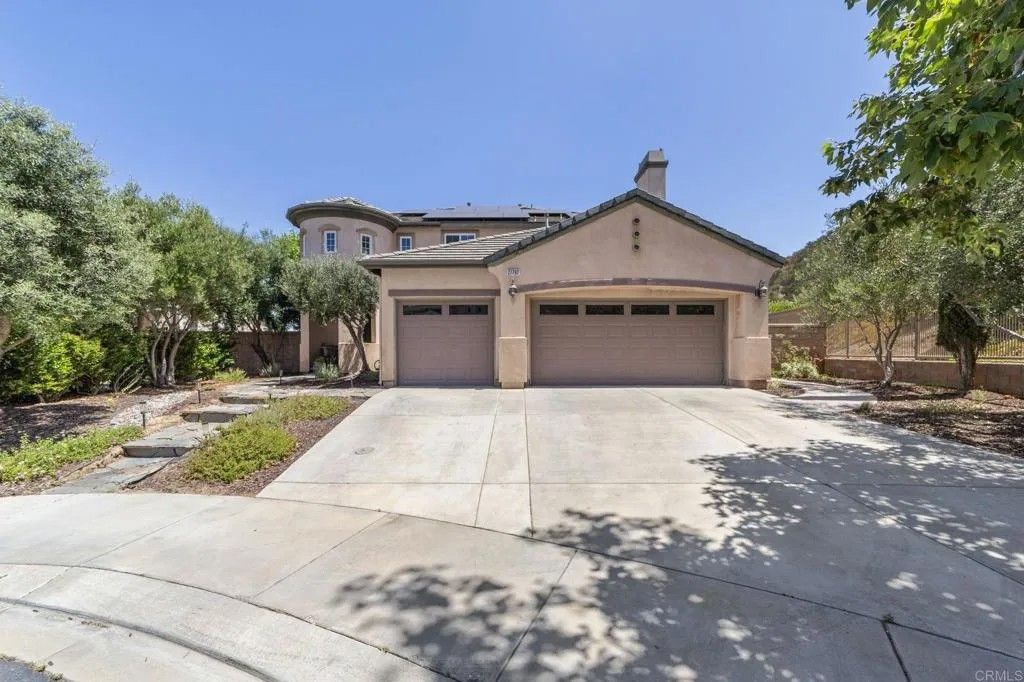 Photo of 27792 Elderberry Street, Murrieta, CA 92562 (MLS # NDP2510051)