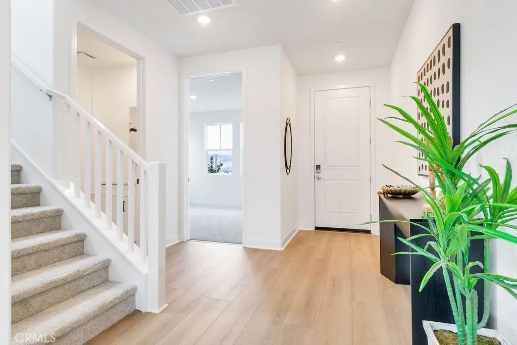 873 Railway Lane