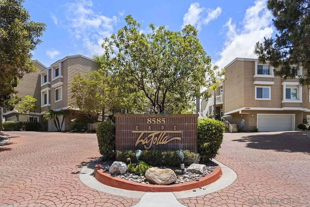 Photo of 8585 Via Mallorca #Unit 42, La Jolla, CA 92037 (MLS # 260013091)