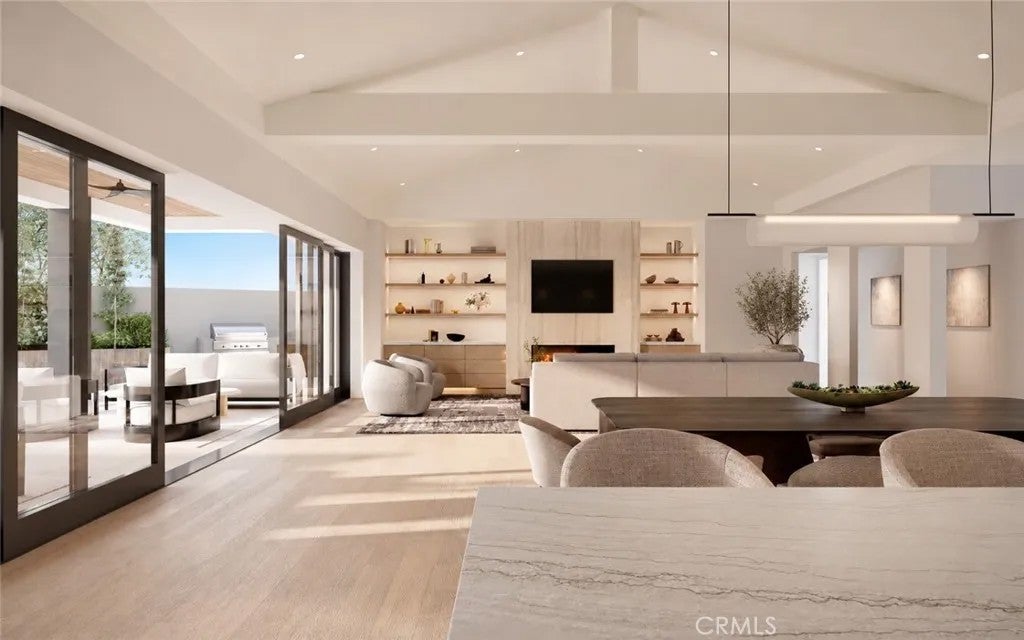 1206 Sand Key