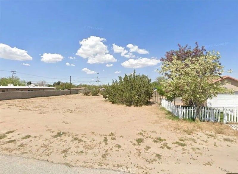 16370 Juniper