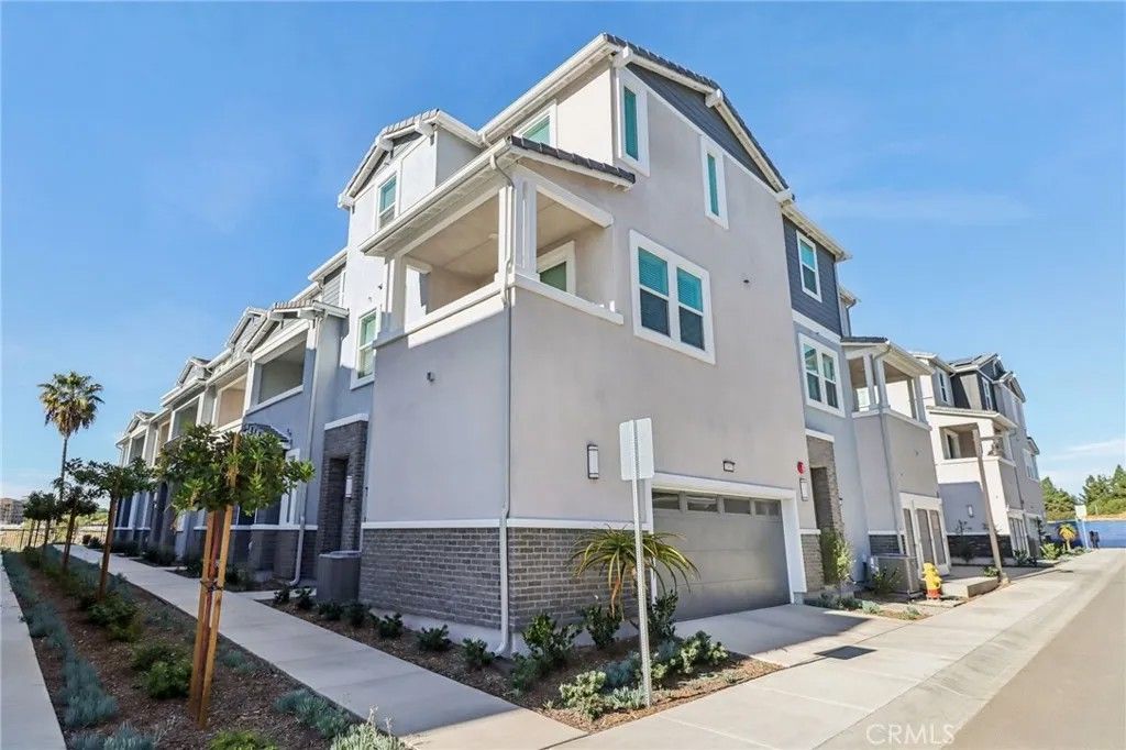 Photo of 2204 Saltbush Drive, San Marcos, CA 92069 (MLS # OC25269317)