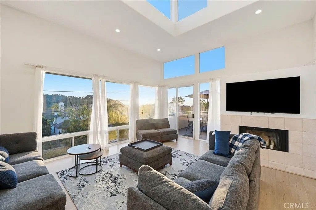 Photo of 12815 Via Nestore, Del Mar, CA 92014 (MLS # SR26020232)