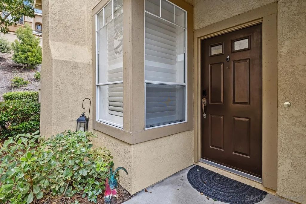 Photo of 3690 Ruette De Ville, San Diego, CA 92130 (MLS # 260008518)