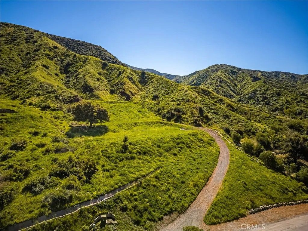 Photo of 15902 Hope St, Silverado Canyon, CA 92676 (MLS # PW26022226)