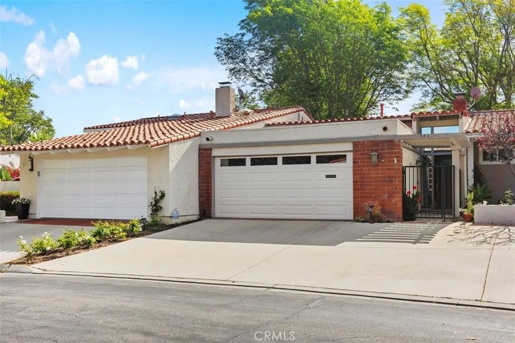 Photo of 521 Playa, Newport Beach, CA 92660 (MLS # OC26072535)