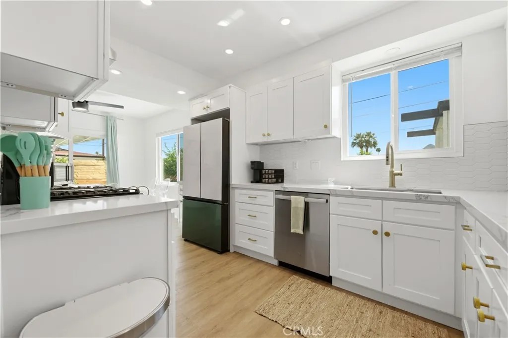 4351 E Calle De Carlos