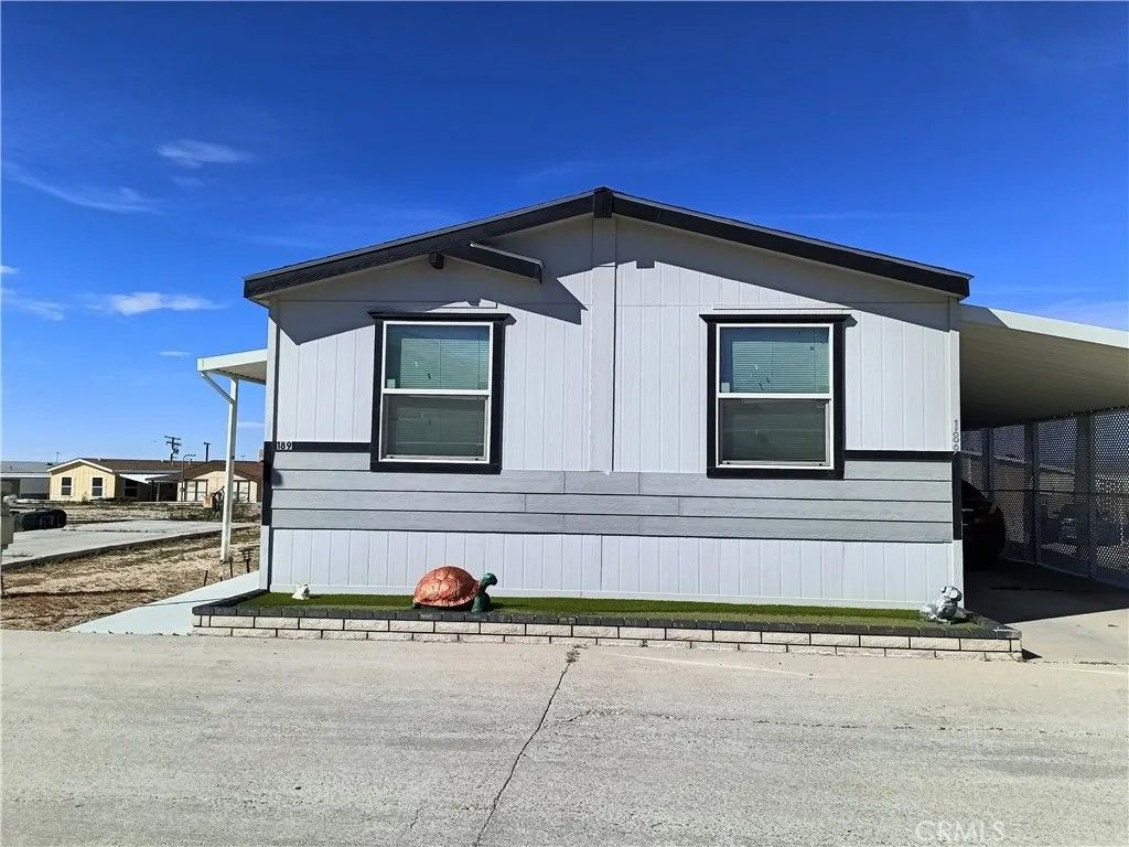 Photo of 2494 W Main St #189, Barstow, CA 92311 (MLS # HD26041115)