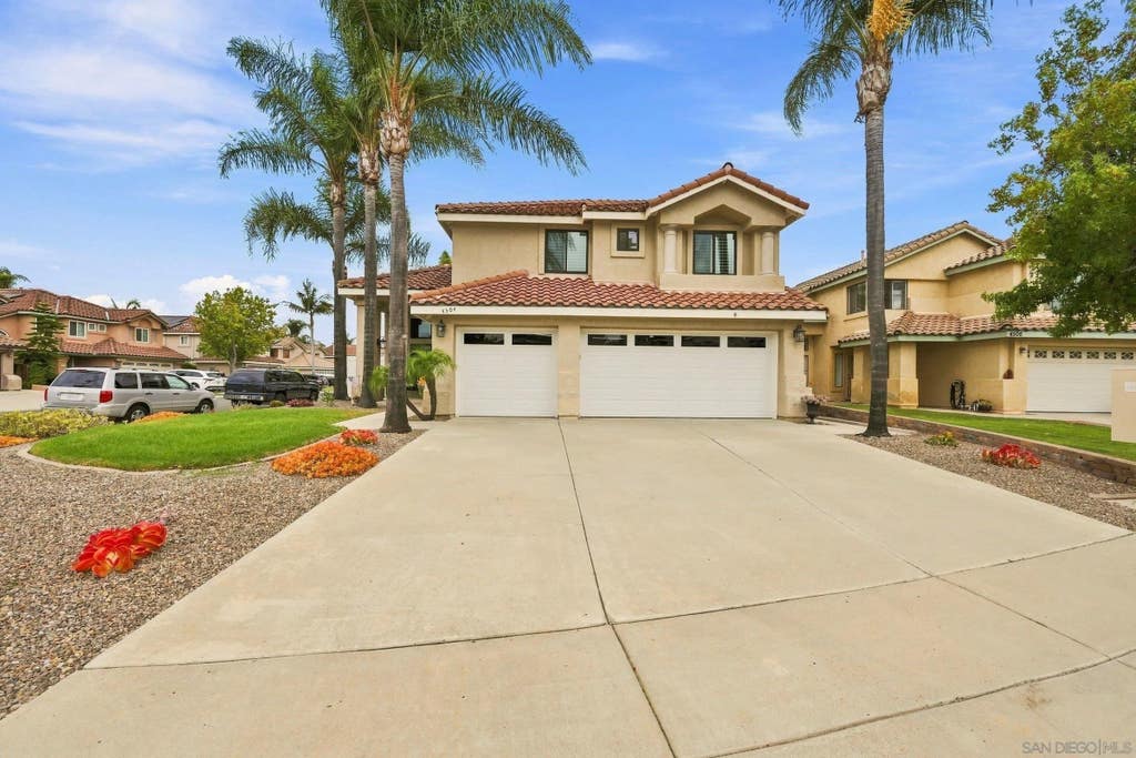 Photo of 4504 Corte Dulce, Oceanside, CA 92056 (MLS # 260020174)