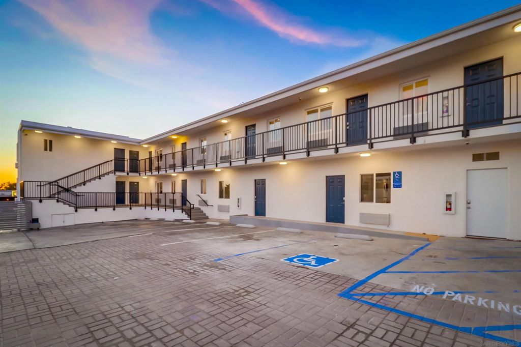 Photo of 1315 Morena Blvd, San Diego, CA 92110 (MLS # 260009540)