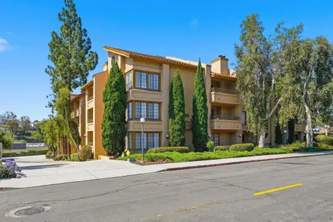 5649 Lake Park Unit 301, La Mesa, CA 91942 - #: 260014898