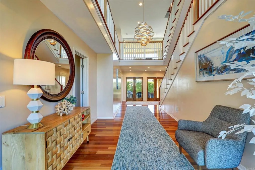 2812 Poinsettia Drive