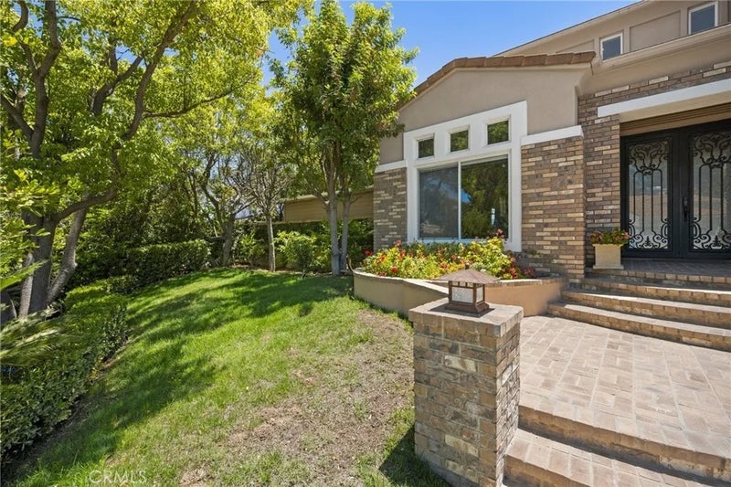 3302 Van Allen Place