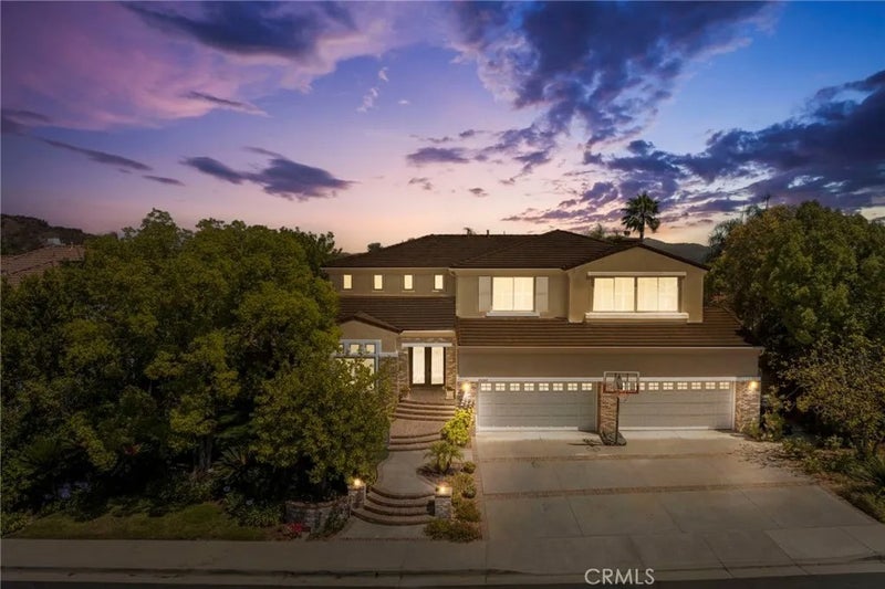 3302 Van Allen Place